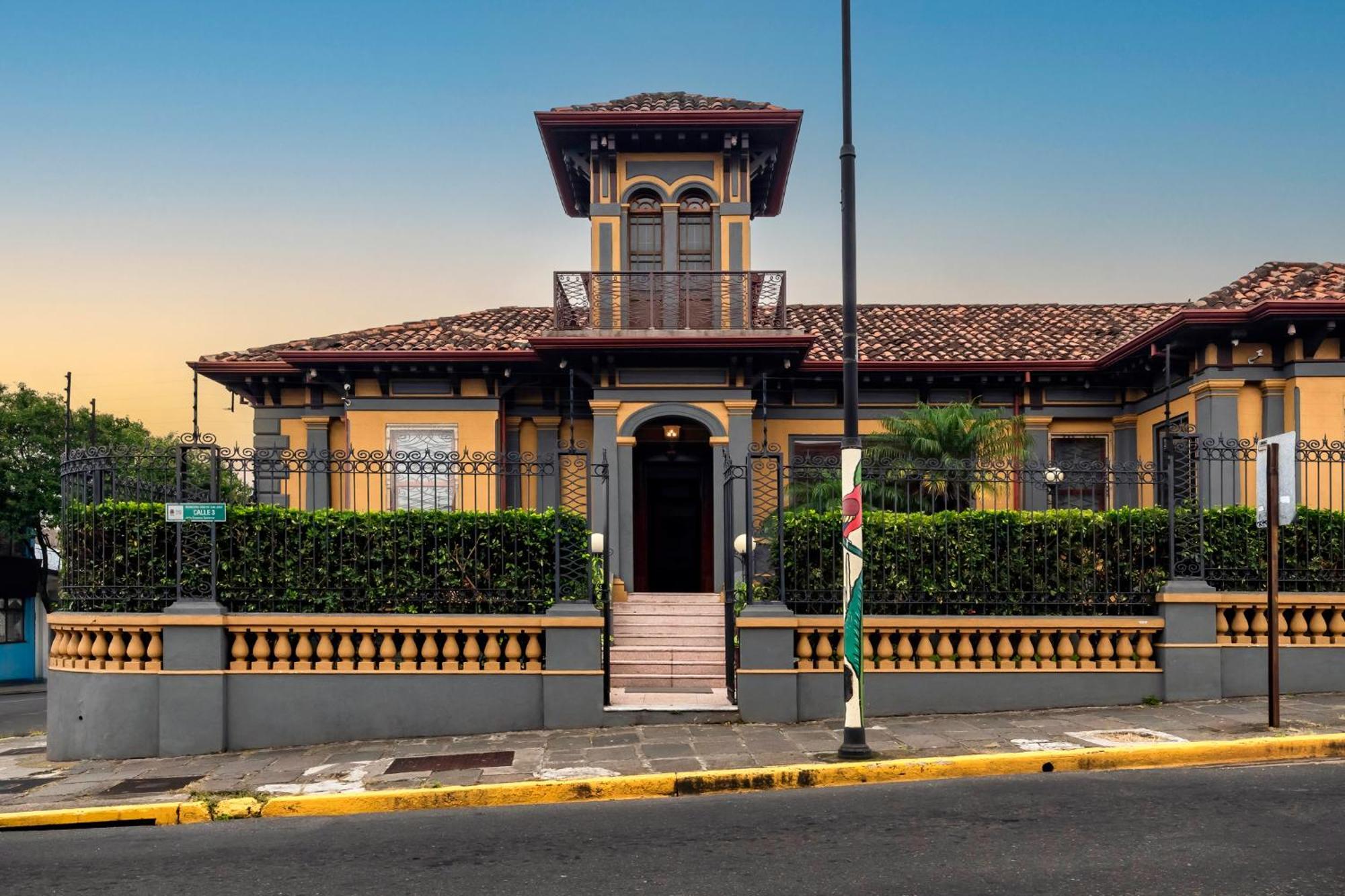 Hotel Majestad San José Exteriér fotografie